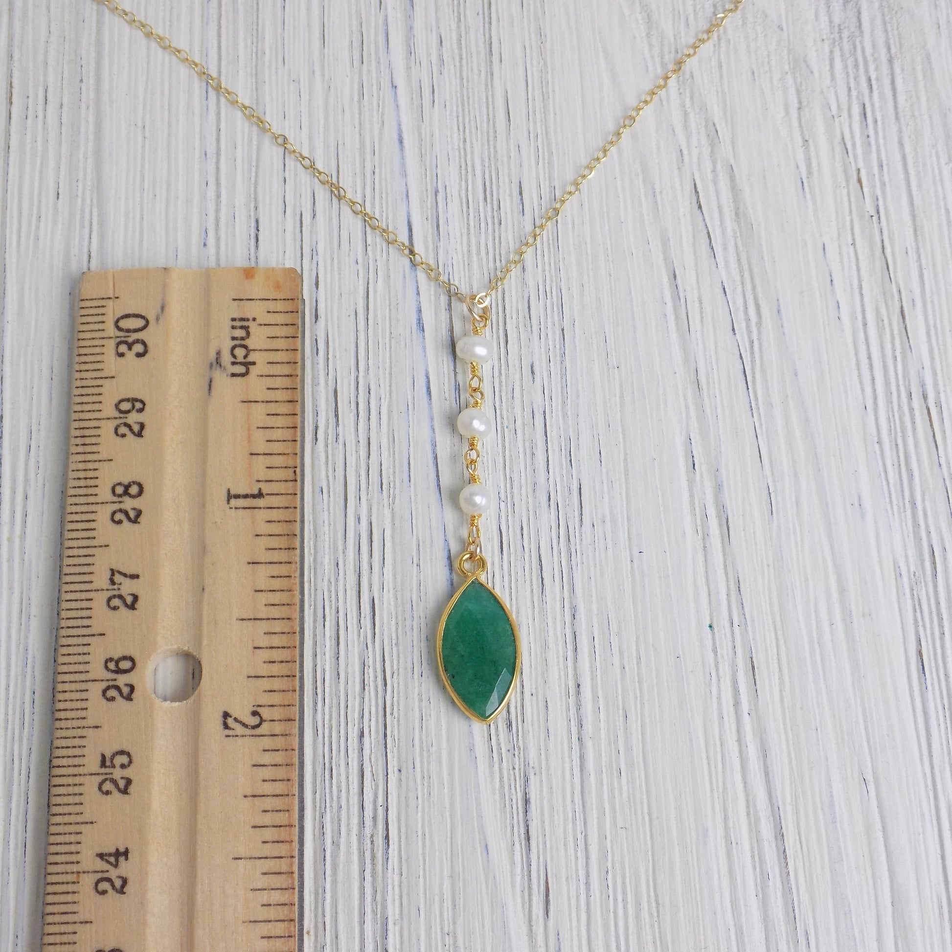 Green Emerald Lariat Necklace, Pearl Y Necklace, May Birthstone Necklaces, Genuine Emerald, Bridal Jewelry, M5-407