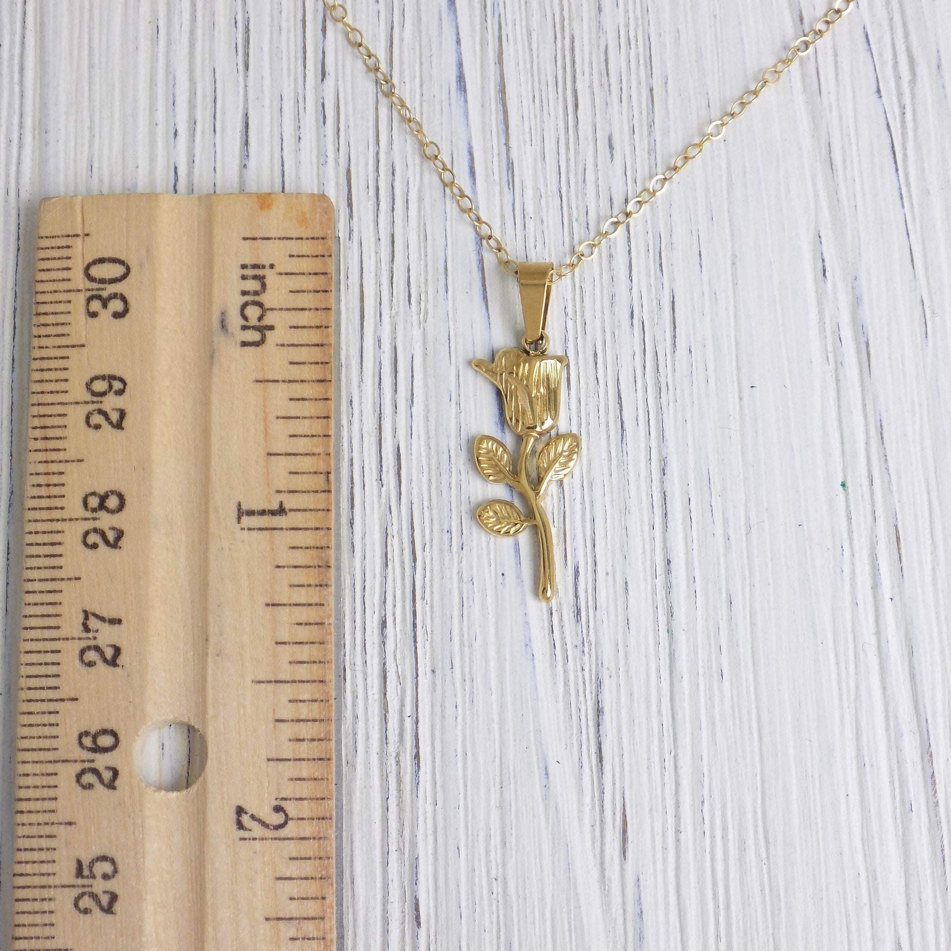 Flower Charm Necklace Gold, Minimalist Jewelry Layer, M6-07