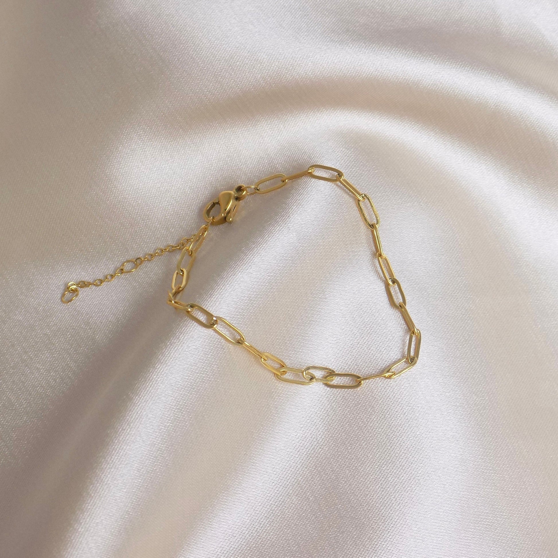 18K Gold Paperclip Chain Bracelet Adjustable Stainless Steel, Delicate Thin Gold Layer, Simple Everyday, M6-167