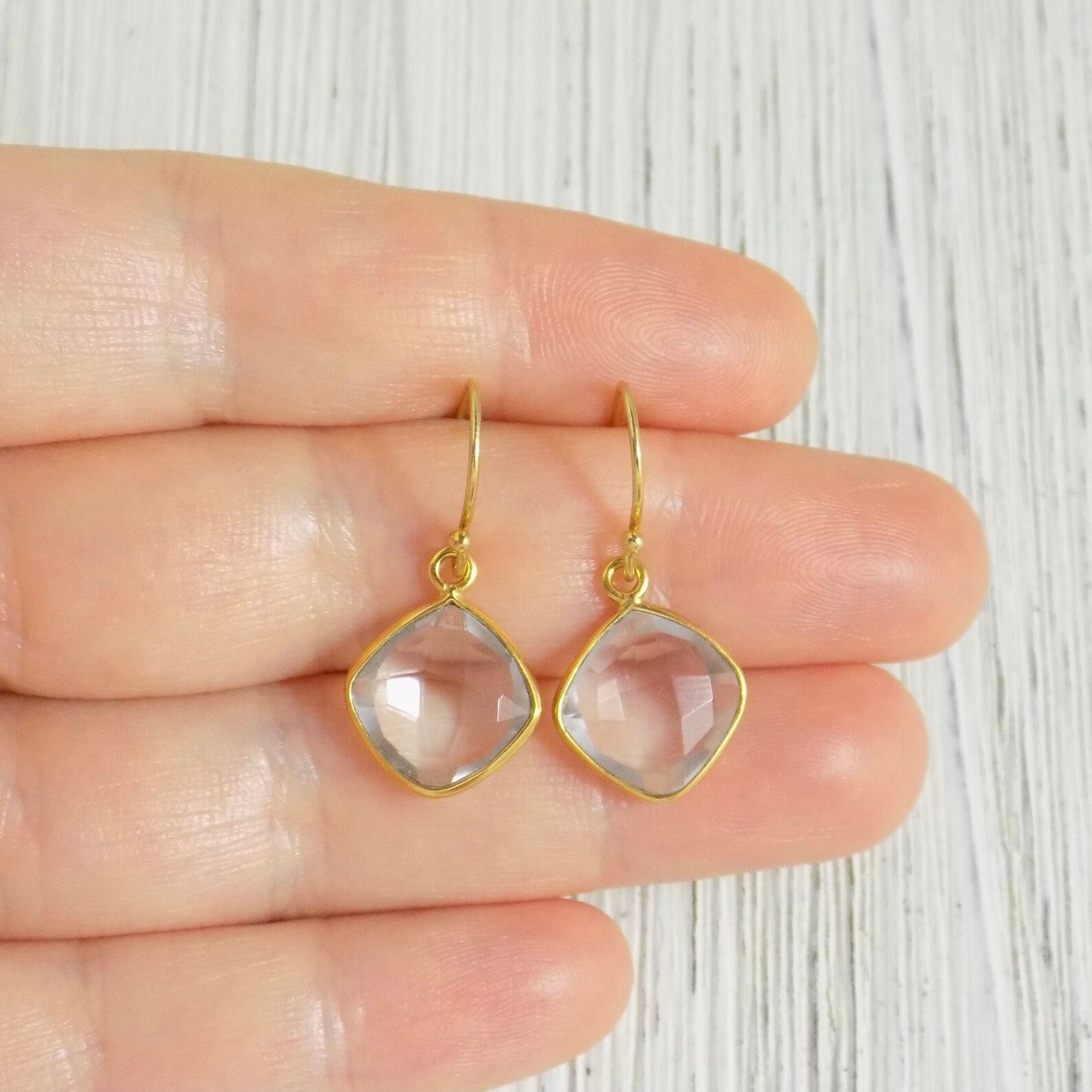 Valentines Day Gift, Minimalist Clear Crystal Drop Earrings Gold Cushion Cut Faceted, M5-300