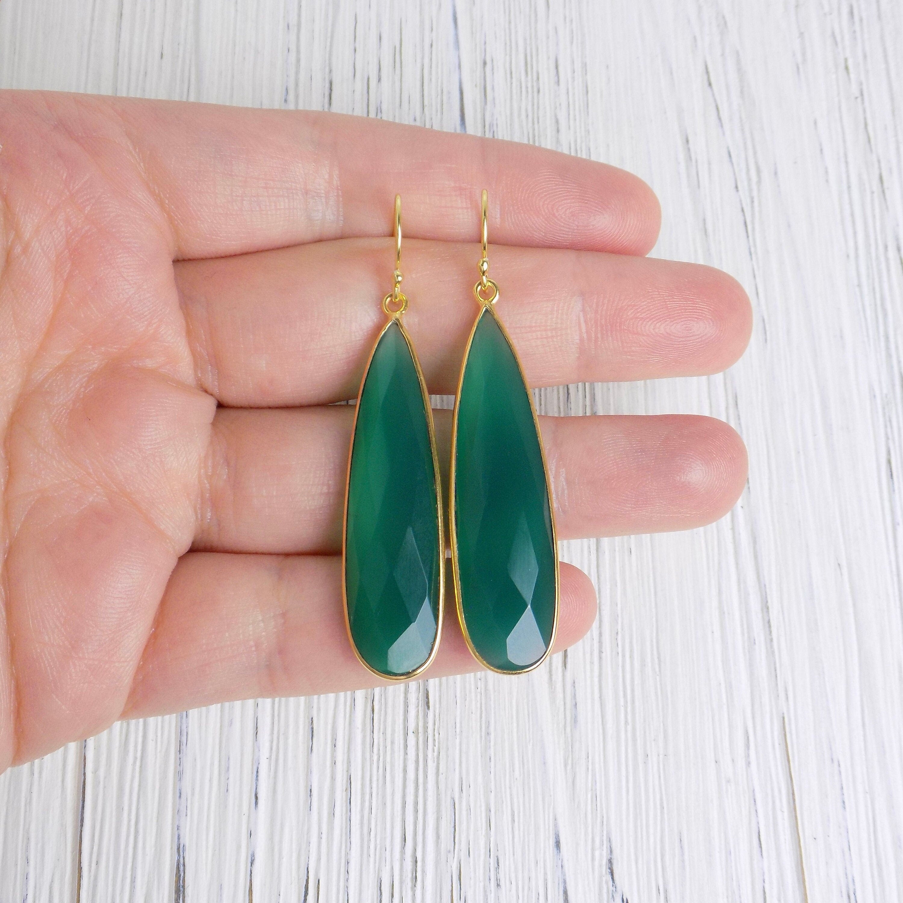 Green onyx triangle earrings,long onyx earring,green onyx dagger earrings,long dangle drop onyx earrings,green dress popular earring,mother gift