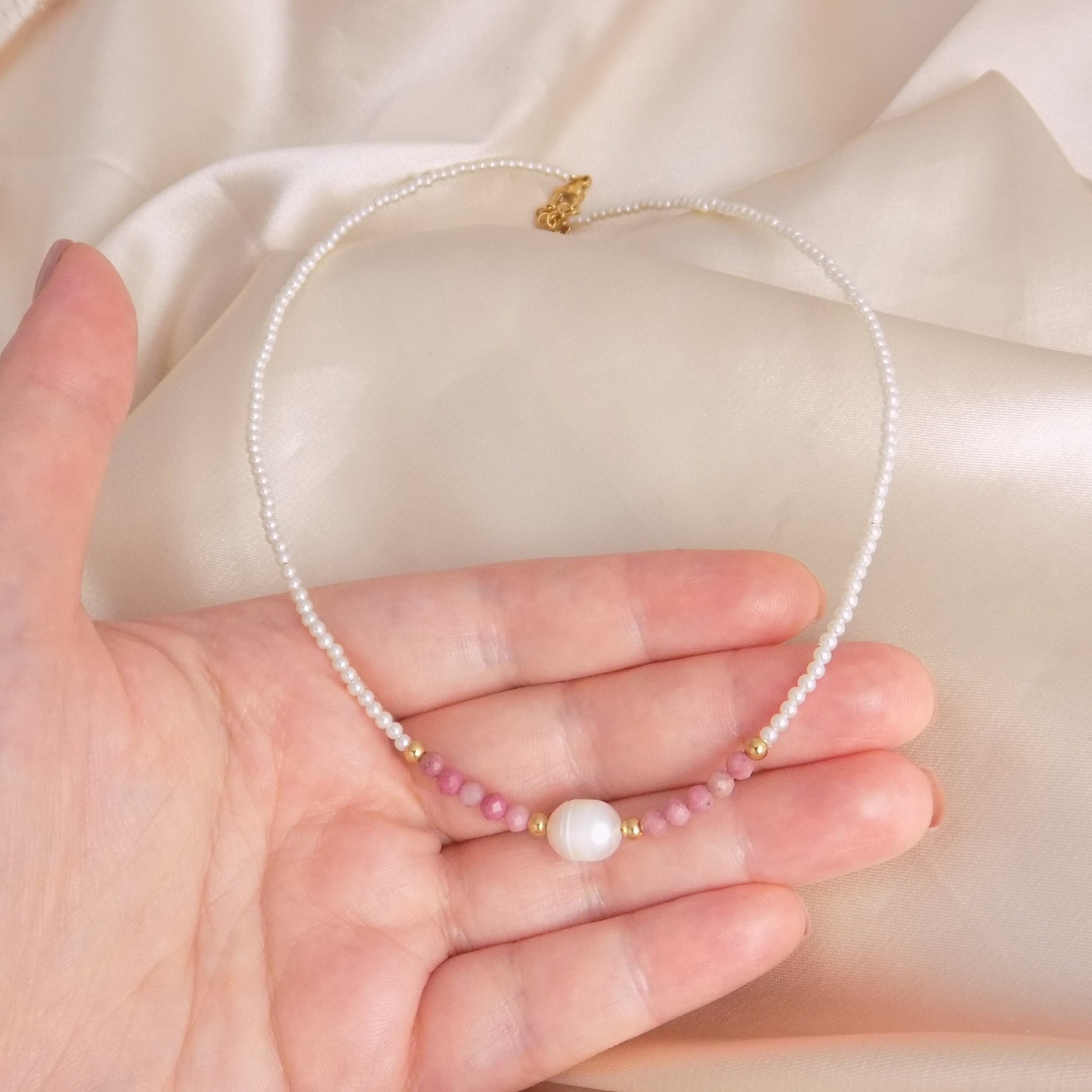 Dainty Pearl Choker Necklace Gold, Freshwater Pearl and Rhodochrosite Necklace, Christmas Gift For Her, M4-111