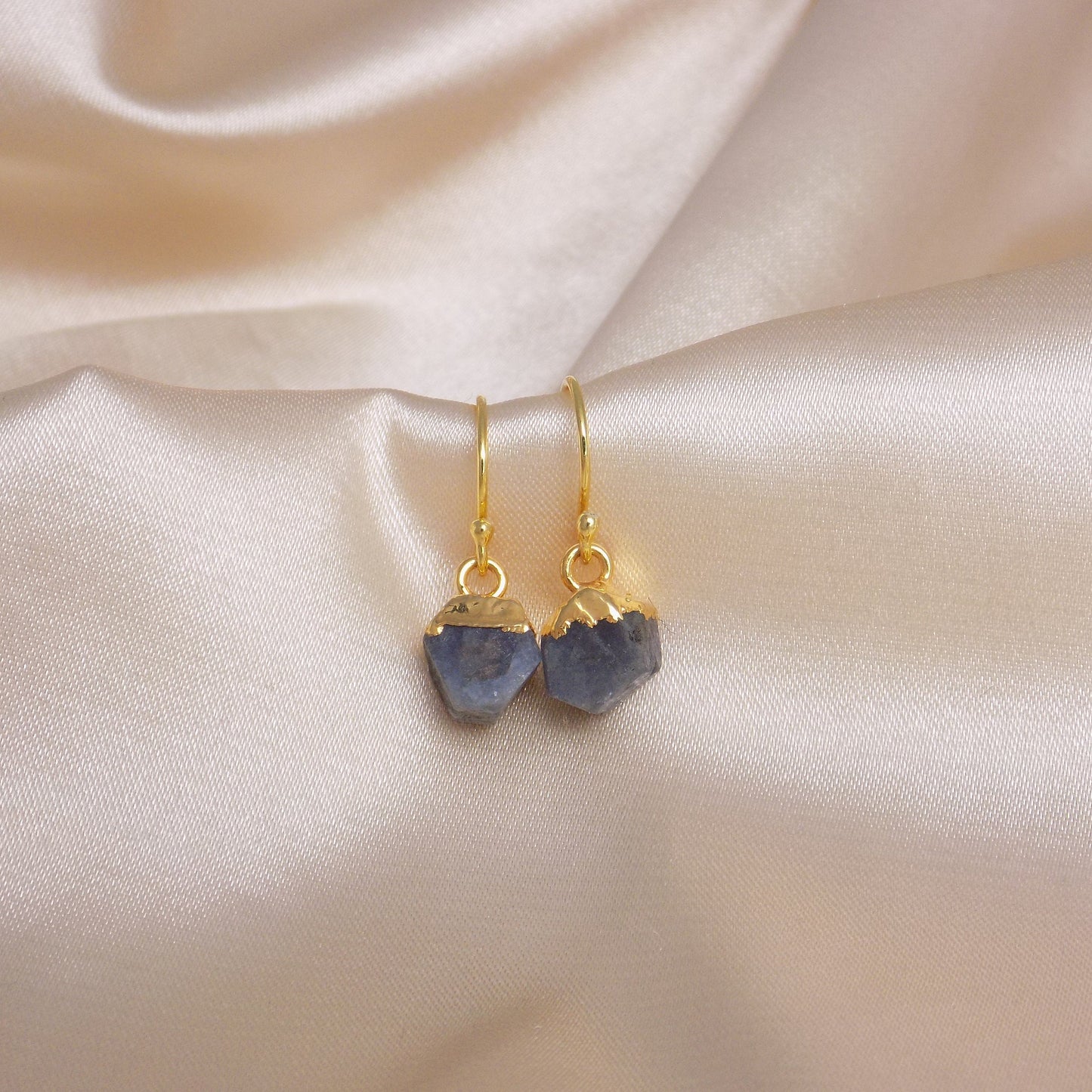 Gift For Her, Tiny Raw Sapphire Earrings, Blue Sapphire Earring Gold Drop Dangle, Raw Stone Earrings, M6-83