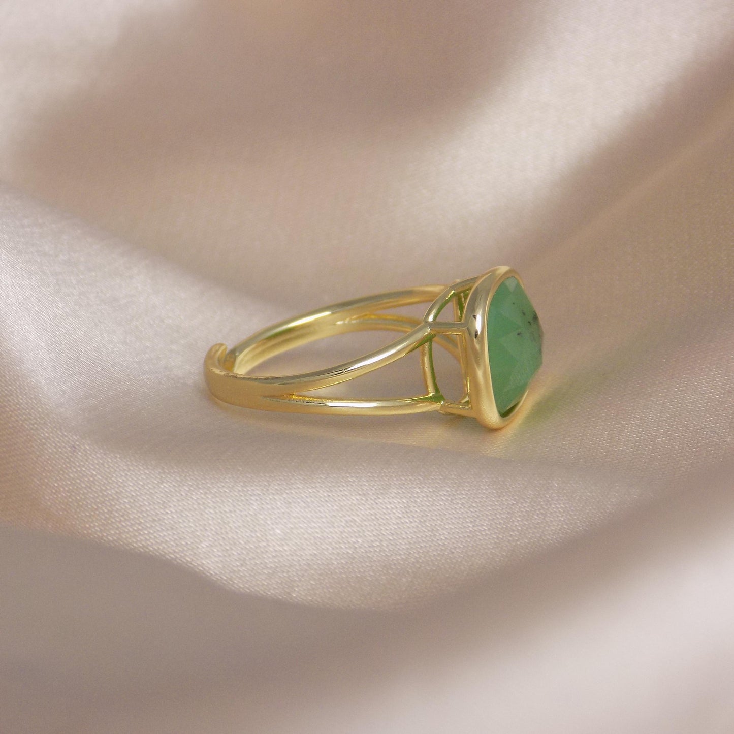 Raw Chrysoprase Ring Gold, Small Green Stone Ring Adjustable, Gift For Her, M7-421