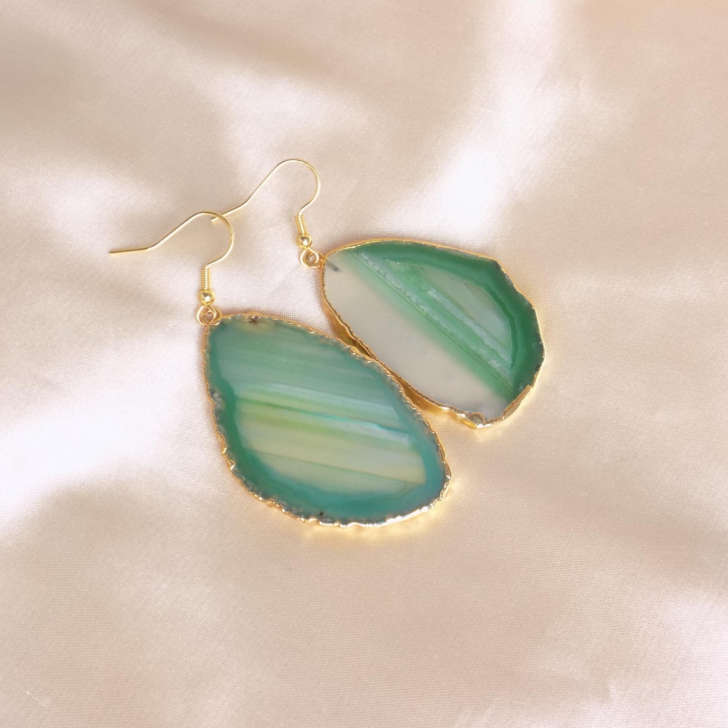 Sliced Agate Earrings, Green Dangle Earrings, Drop Earrings, Agate Earrings, Large Gemstone Earrings, Clip-on Earrings, Gift For Her G15-371