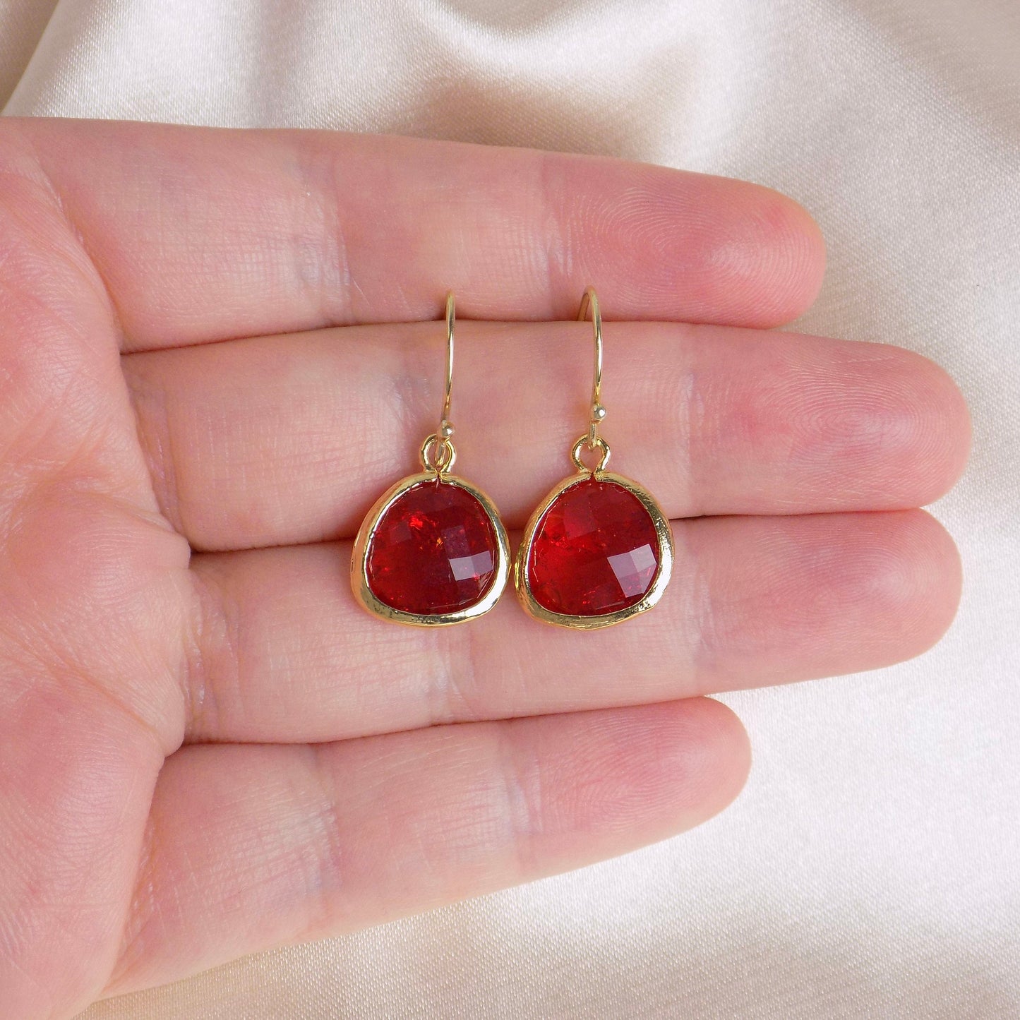 Valentines Day Gift, Red Crystal Drop Earrings Gold, Gift For Girlfriend, Gift For Wife, M6-615