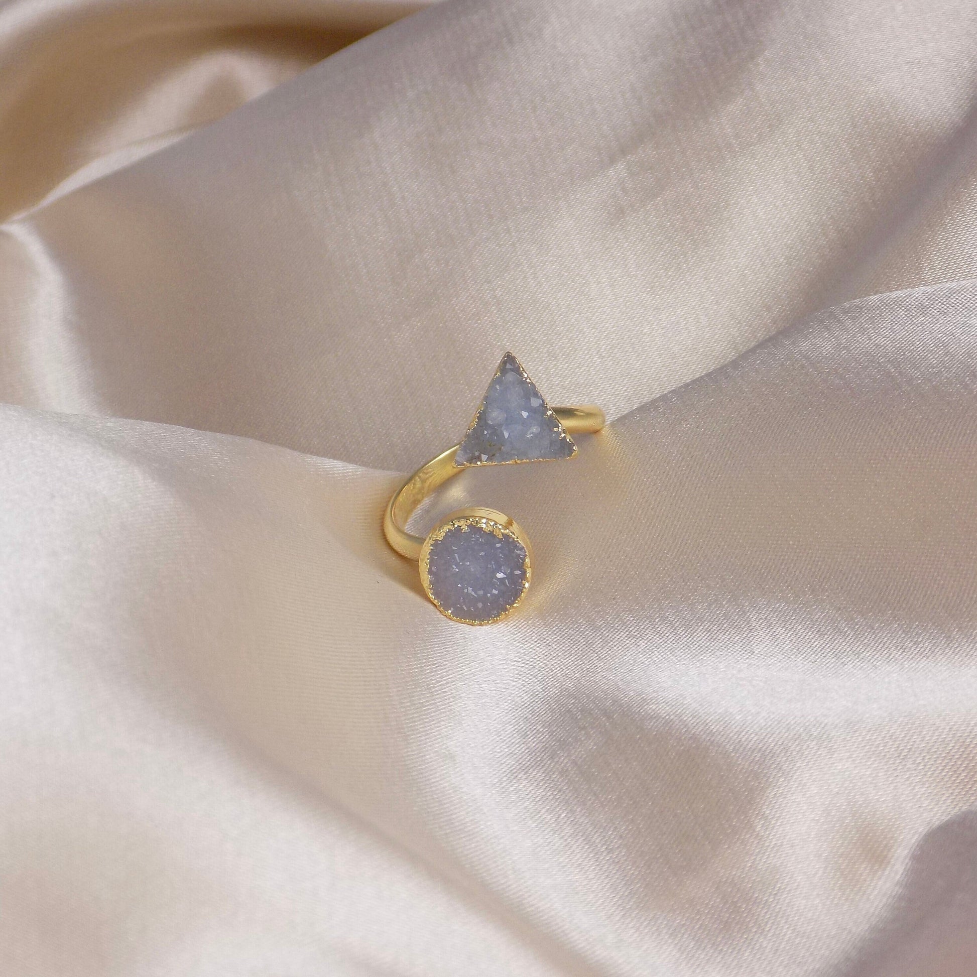 Natural Druzy Ring, Minimalist Gemstone Ring Adjustable Band Gold Plated, M7-58